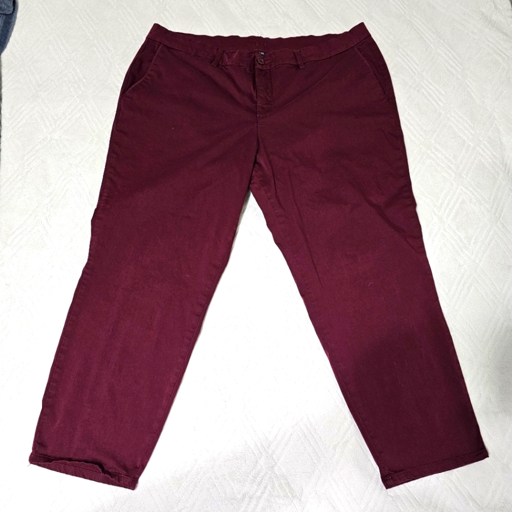 EUC Kut from the Kloth Wine Cotton Ankle Trouser - Sz 20W